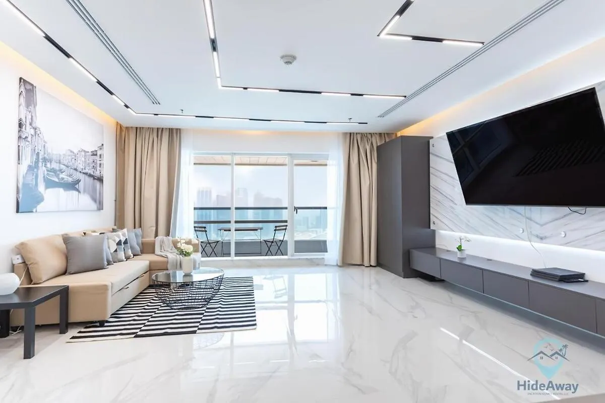 Apartamento Bright Modern 1Br Heart Of Jlt Skyline Views Dubái